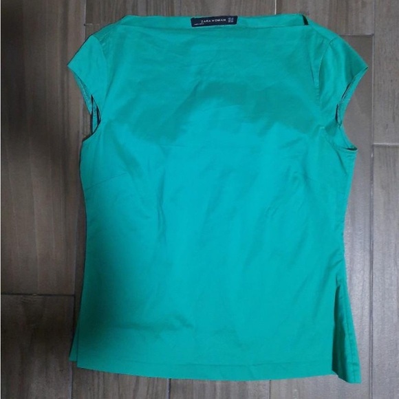 Zara Woman Green Fitted Blouse w/ Cap Sleeves & Boatneck Size Medium - Picture 1 of 10